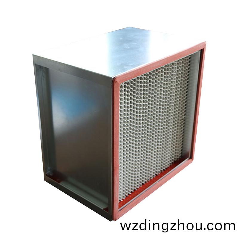 高傚(xiao)過濾器(qi)不(bu)及時(shi)更(geng)換會(hui)有(you)什麼(me)危害(hai)